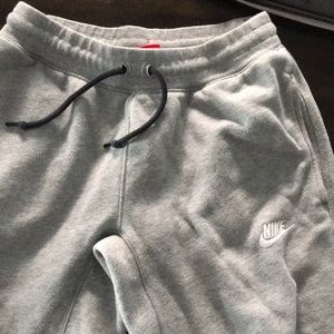 Nike ‘Heather Grey’ Sweatpants